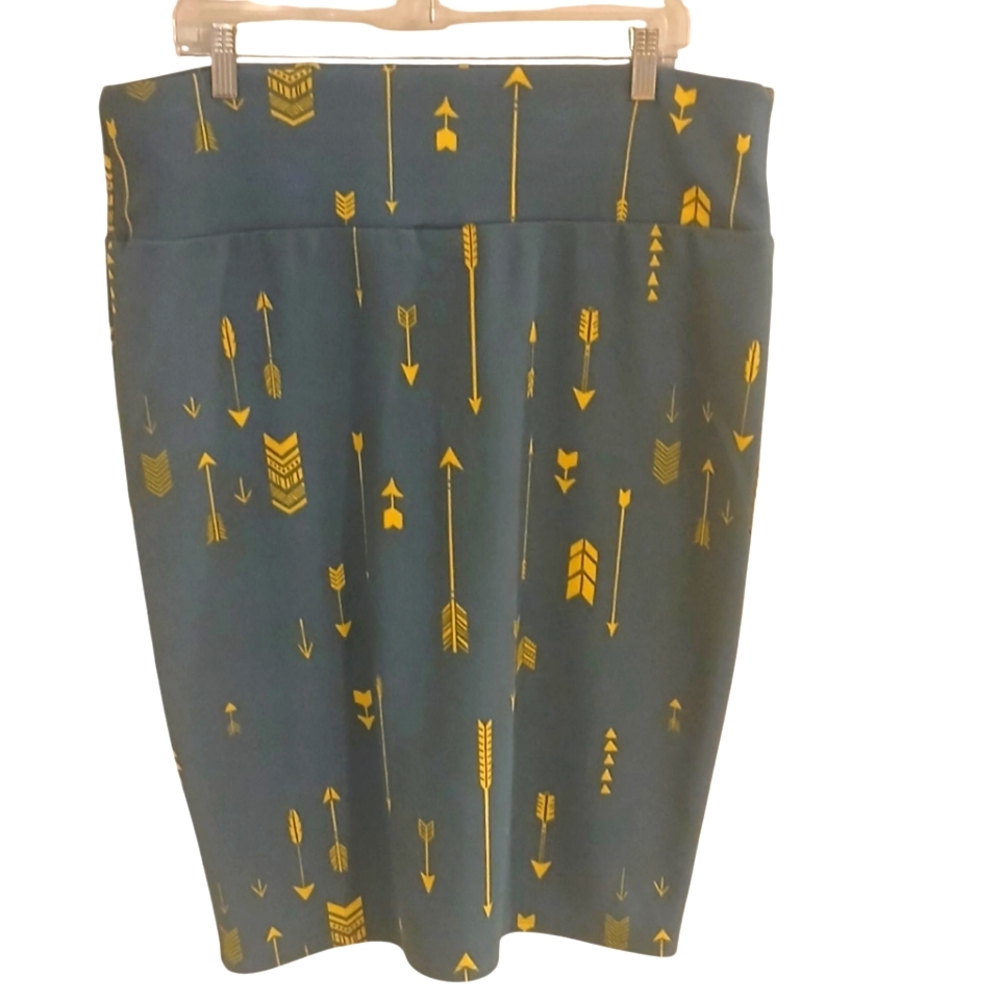 LuLaRoe Women's  Teal Arrow Print Cassie Pencil Skirt Size 3XL